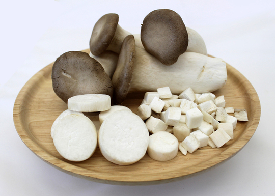 生鮮カットキノコKSTシリーズ - ドリームマッシュ業務用きのこ事業部